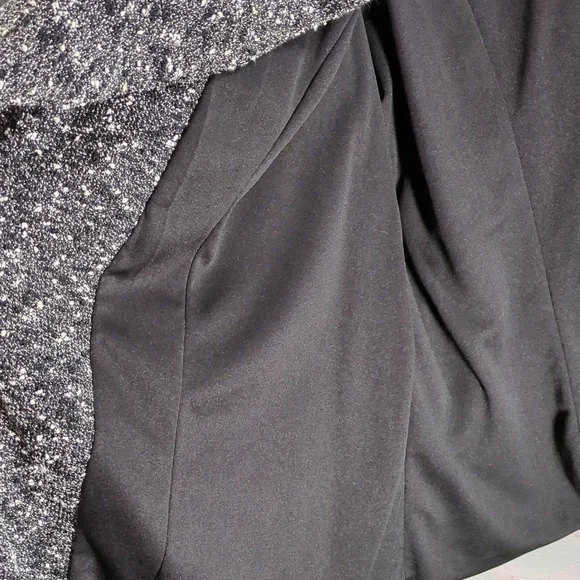 Dress Barn Women's Blazer - Picture 6 of 7